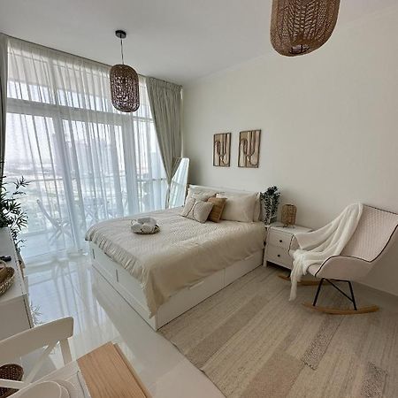 Tranquil Studio In Damac Hills Dubai Exterior foto
